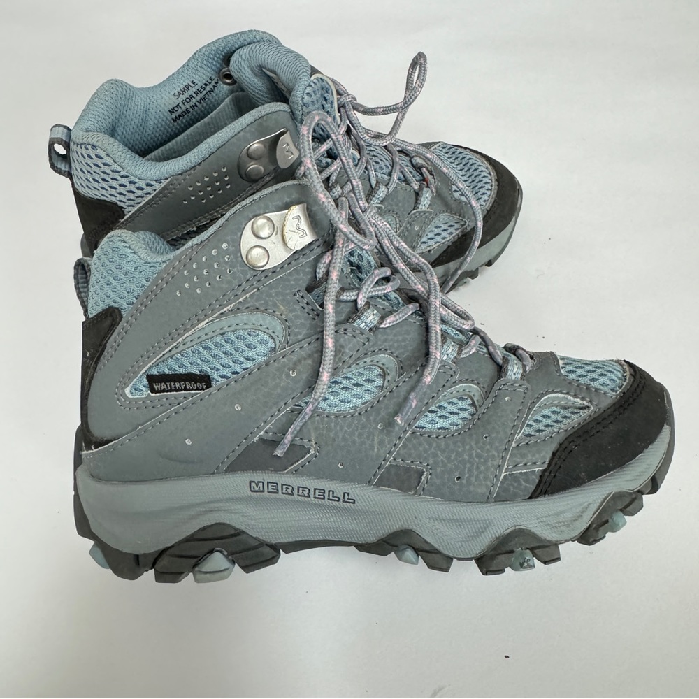 Merrell little kids 13 hiking boots
